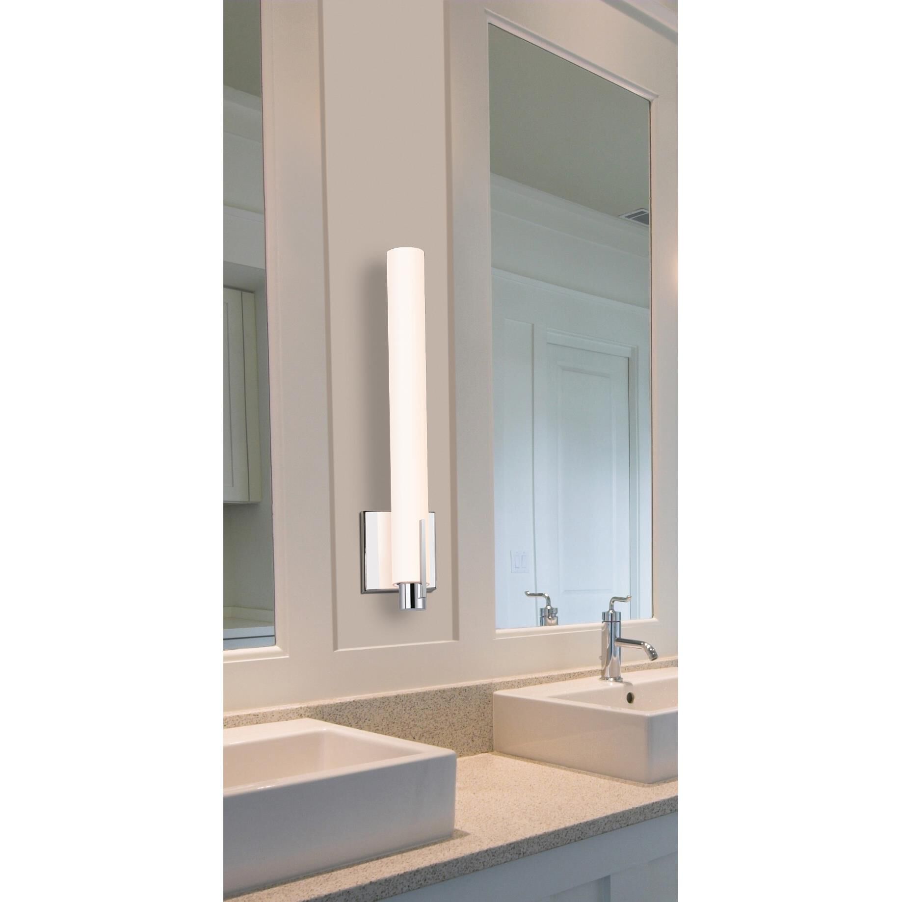 Shown in Polished Chrome finish and Drum Trim accent